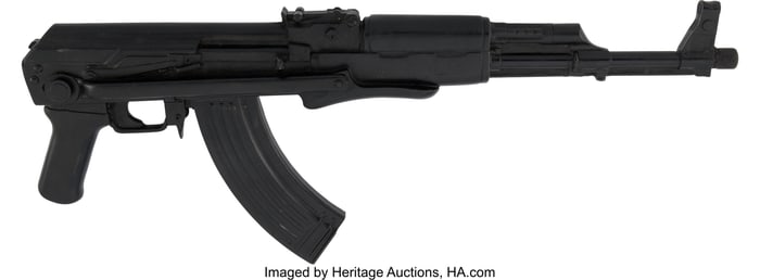 11664&colon; Assortment of &lpar;9&rpar; Survivor Weapons and Equipment