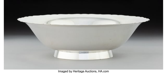 74188: A Tiffany & Co. Silver Center Bowl, New York, 19