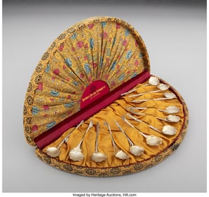 74306: A Set of Twelve Gorham Mfg. Co. Silver Shell-For