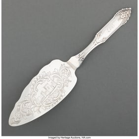 74314: A William Gale & Son Gothic Pattern Silver Cake