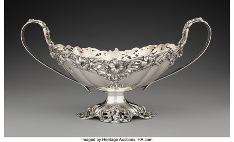 74330: A Redlich & Co. Silver Centerpiece, New York, ea