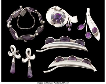 74370: A Seven-Piece Collection of Antonio and Sigi Pin