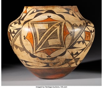 70083: An Acoma Polychrome Storage Jar  c. 1920  clay,