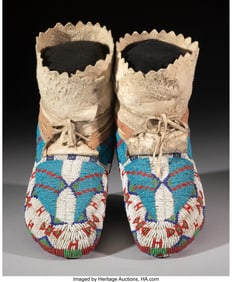 70160: A Pair of Sioux Ceremonial Moccasins  c. 1900  h