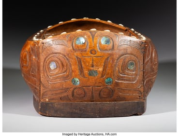70187: A Tlingit or Tsimshian Incised Wood Feast Bowl