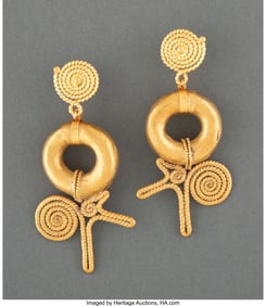 70258: A Pair of Tumaco-La Tolita Gold Ornaments with M