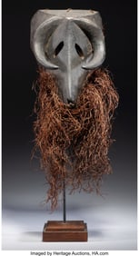 70293: A Salampasu Zoomorphic Mask with Horns  Democrat