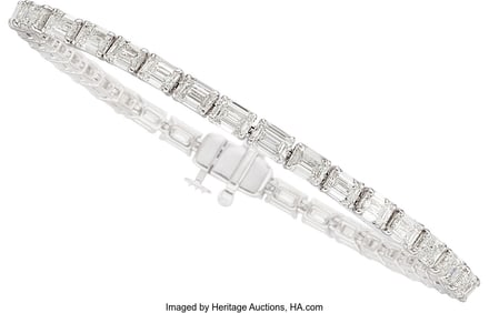 55083: Diamond, White Gold Bracelet Stones: Emerald-cu