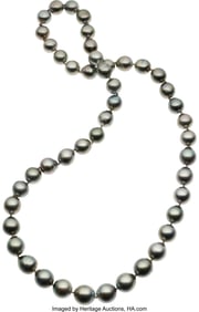 55221: South Sea Cultured Pearl Necklace Pearls: South