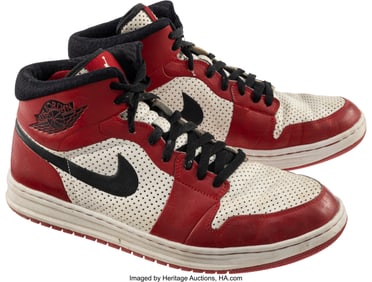 43318&colon; Air Jordan Alpha 1 'Chicago' Size US 12 2010   A