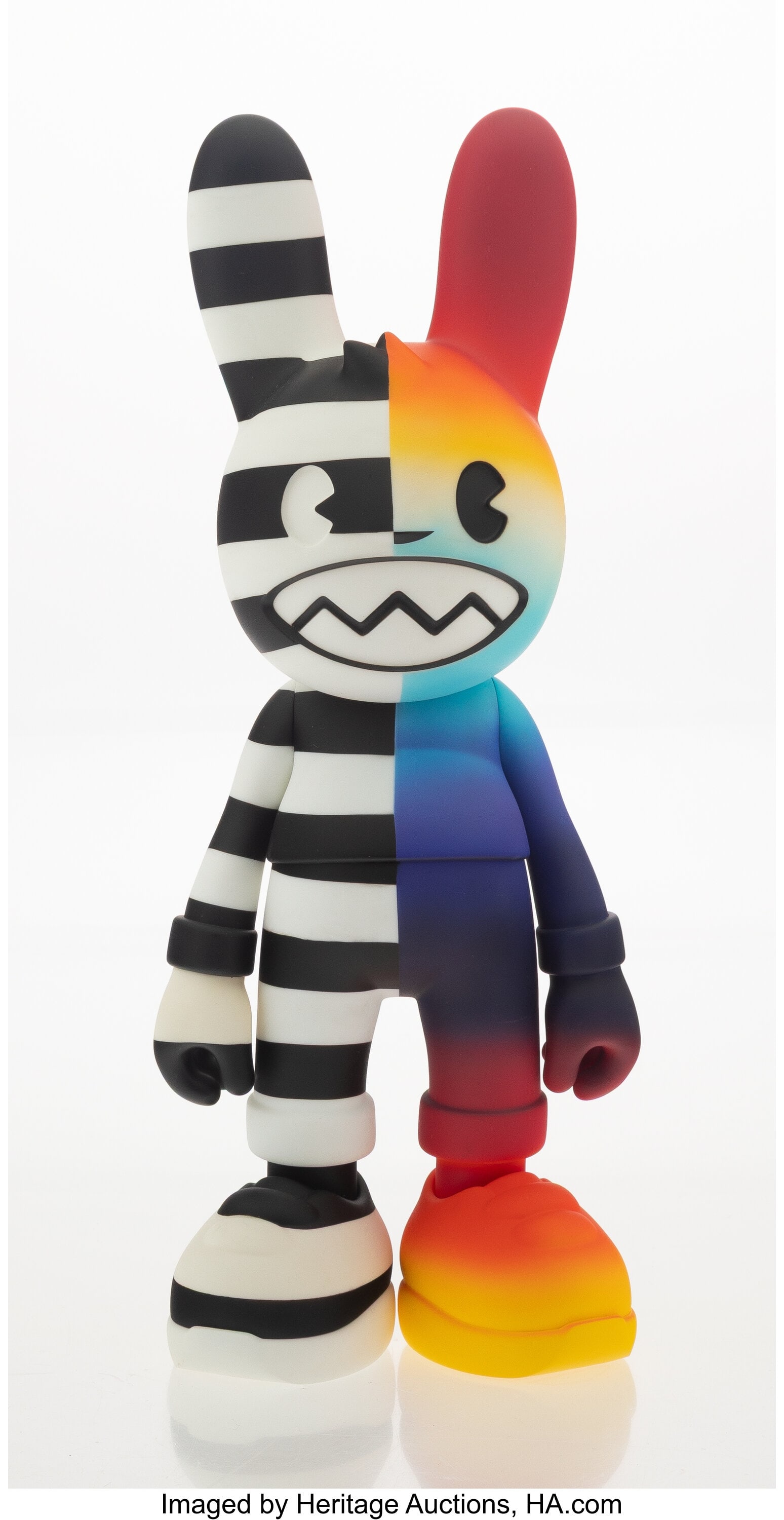 Super Plastic Lil' Helpers (Guggimon) 15", 2022: Super Plastic Lil' Helpers (Guggimon) 15", 2022 Painted cat vinyl 15 x 8-3/4 x 6-1/2 inches (38.1 x 22.2 x 16.5 cm) Edition of 1500 Stamped on un