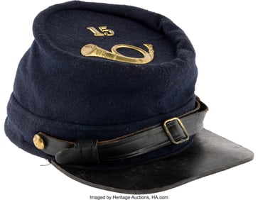 40077: Civil War Enlisted Man's Forage Cap. Blue wool