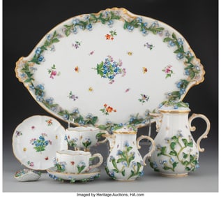63012&colon; An Eight-Piece Meissen Forget-Me-Not Pattern Por