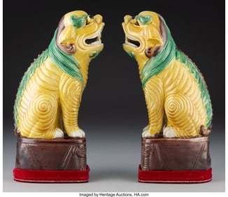 28133: A Pair of Chinese Famille Verte Foo Dogs, 20th c