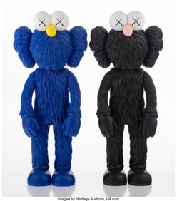 45045&colon; KAWS &lpar;b&period; 1974&rpar; BFF Companion&semi; BFF Companion &lpar;MoM