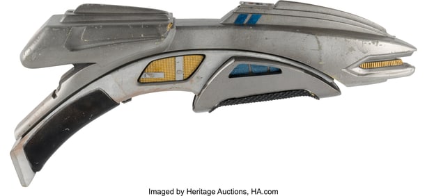 38252&colon; Star Trek&colon; Deep Space Nine &lpar;Paramount&comma; 1993-1999