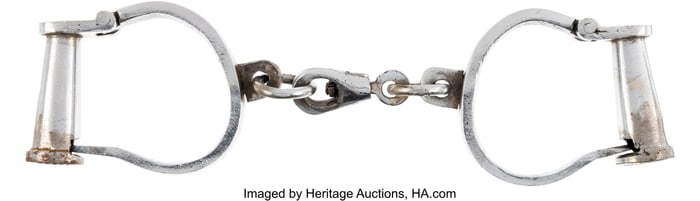 38526&colon; Inglourious Basterds &lpar;Universal&comma; 2009&rpar;&comma; Handcuff