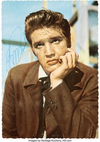 38550&colon; Elvis Presley Signed Postcard Photograph&period; Vintag