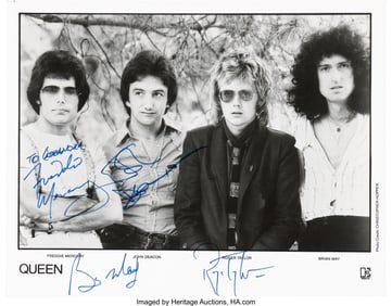 38639&colon; Queen Signed and Inscribed Promo Photo Gifted to
