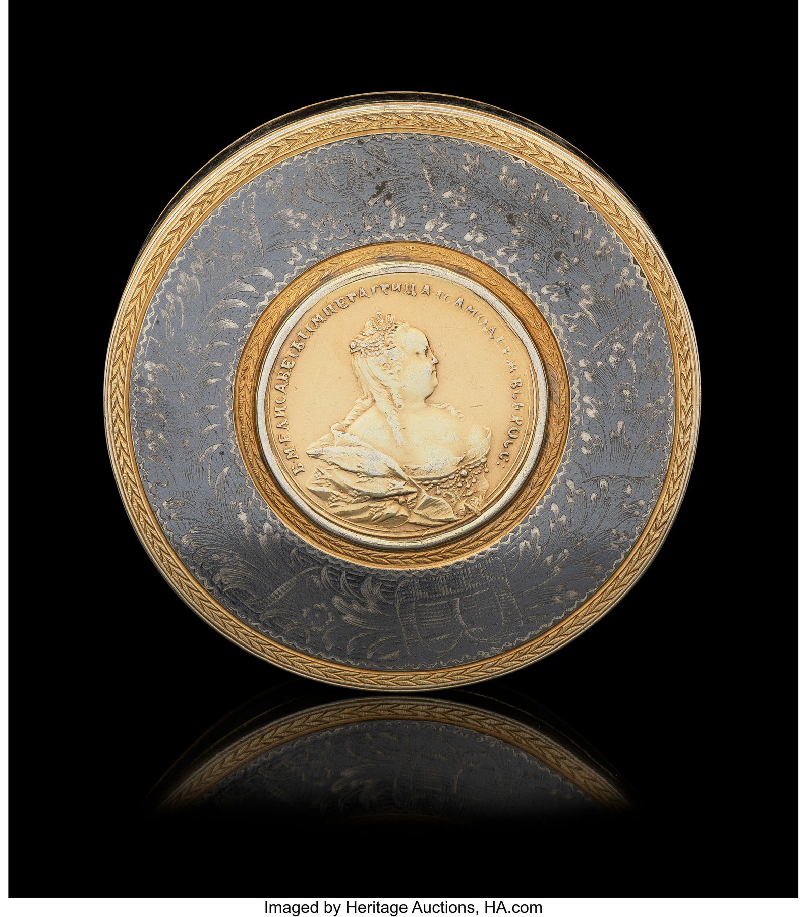 A Russian Parcel-Gilt and Niello Silver Snuff Bo (1 of 4)