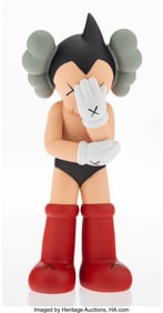 42189&colon; KAWS &lpar;b&period; 1974&rpar; Astro Boy&comma; 2012 Painted cast viny