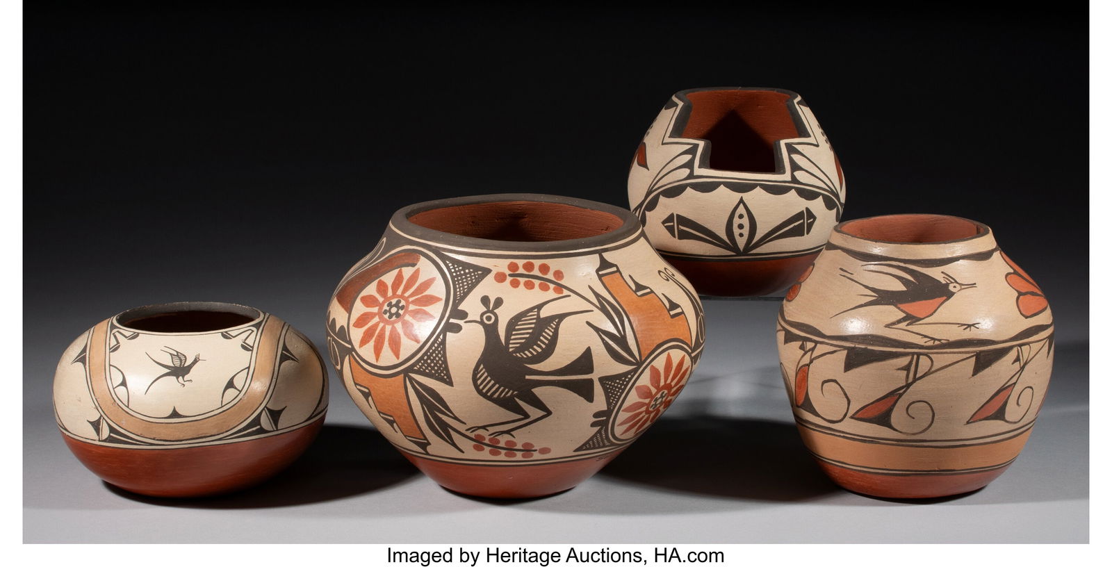 Four Zia Polychrome Jars Marks to largest: Sofia (1 of 3)