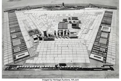 36105: Arnold Newman (1918-2006) Lunstrom Prefabricated