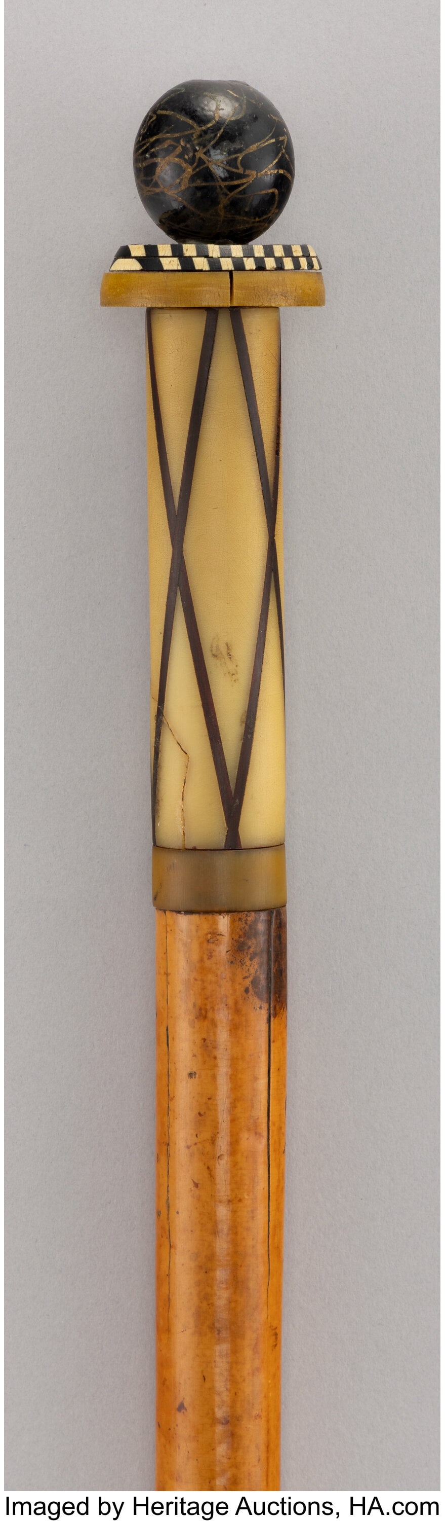 An Art Deco-Style Bakelite and Wood Cane 35 x 1- (1 of 3)