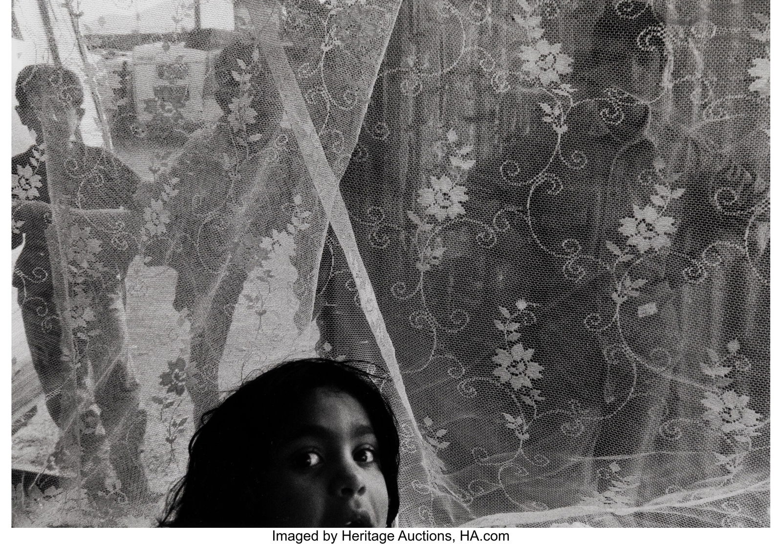 Gianni Berengo Gardin (Italian, 1930-2025) Paler: Gianni Berengo Gardin (Italian, 1930-2025) Palermo, 1996 Gelatin silver print 9-7/8 x 14-5/8 inches (25.1 x 37.1 cm) (image) 12 x 16 inc