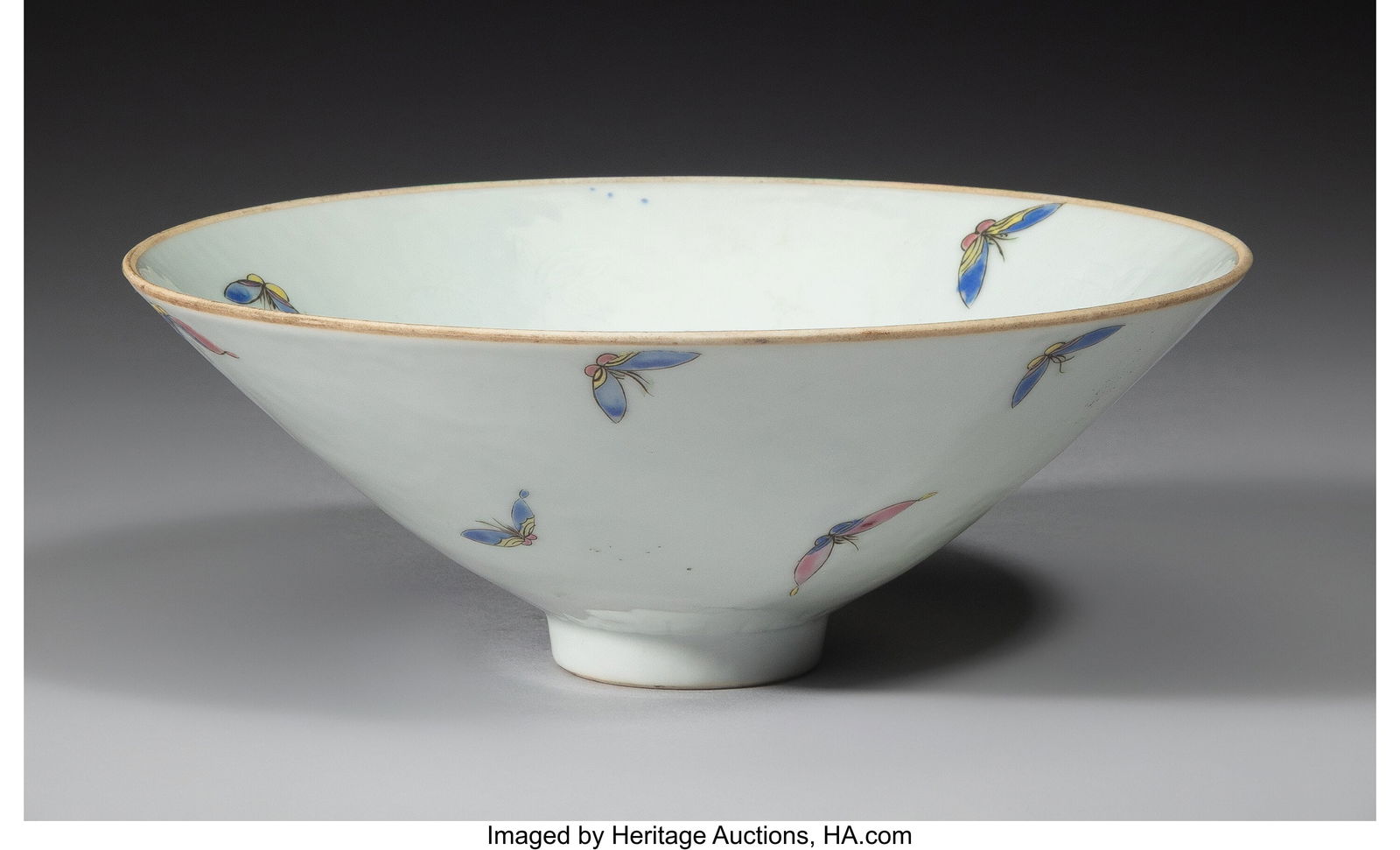 A Chinese Famille Rose Conical Bowl, Republic pe (1 of 4)