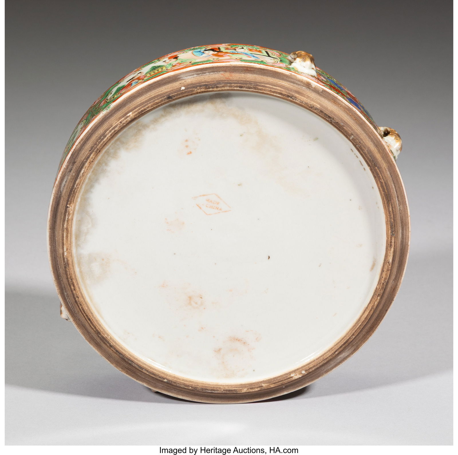 A Chinese Canton Rose Medallion Four-Tier Stacki - 5