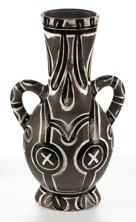 PABLO PICASSO (Spanish, 1881-1973) Vase deux ans - 2