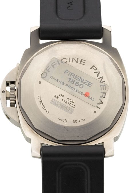 Panerai Luminor Submersible PAM00025 Limited Edi - 2
