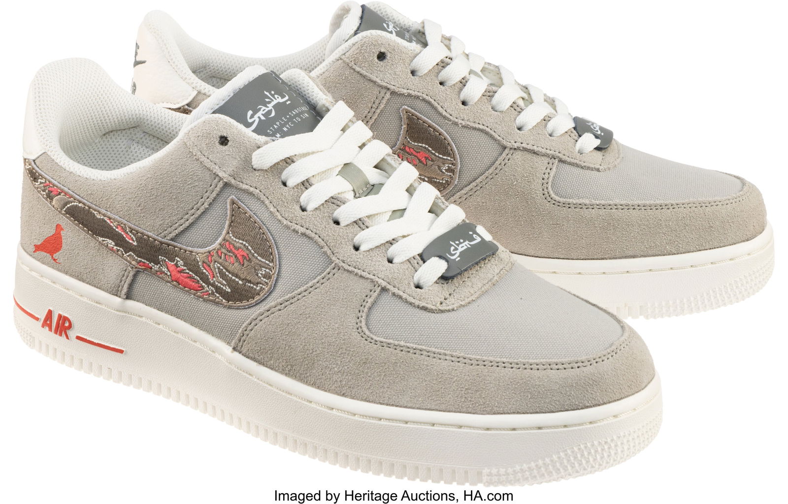 Nike Air Force 1 Low Staple x SBTG 'Pigeon Fury': Nike Air Force 1 Low Staple x SBTG 'Pigeon Fury' Size US 9.5 2019 Designer Jeff Staple and artist SBTG came together for a highly limited, handcrafted reinterpretation of Nike’s Air