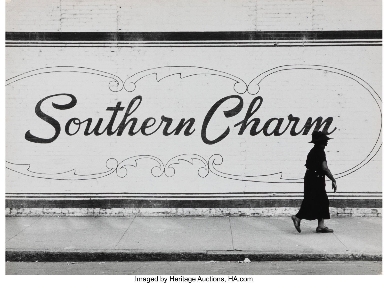 Elliott Erwitt (American, 1928-2023) Southern Ch: Elliott Erwitt (American, 1928-2023) Southern Charm, Alabama, 1955 Gelatin silver print, printed circa 1968 9-3/4 x 13-3/8 inches (24.8 x 33&perio