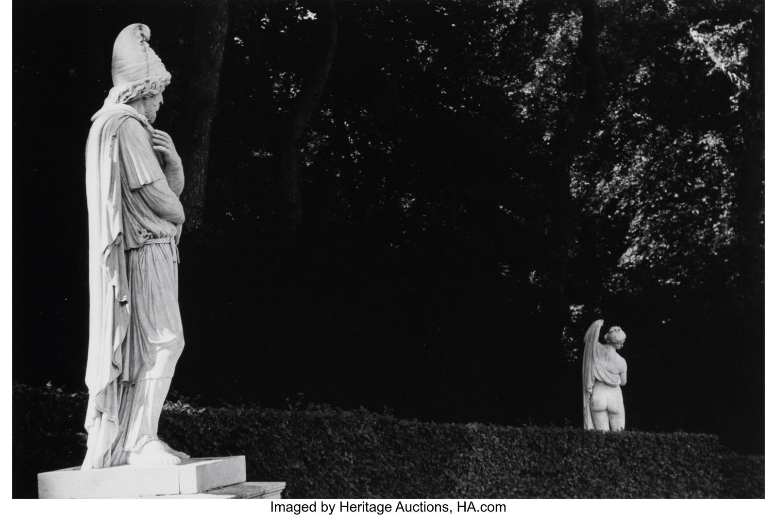 Robert Doisneau (French, 1912-1994) Vice et Vers: Robert Doisneau (French, 1912-1994) Vice et Versailles (Prisonnier Barbe et Venus Callipyge), 1966 Gelatin silver print, printed November 1980 9-3/8 x 14-1&so