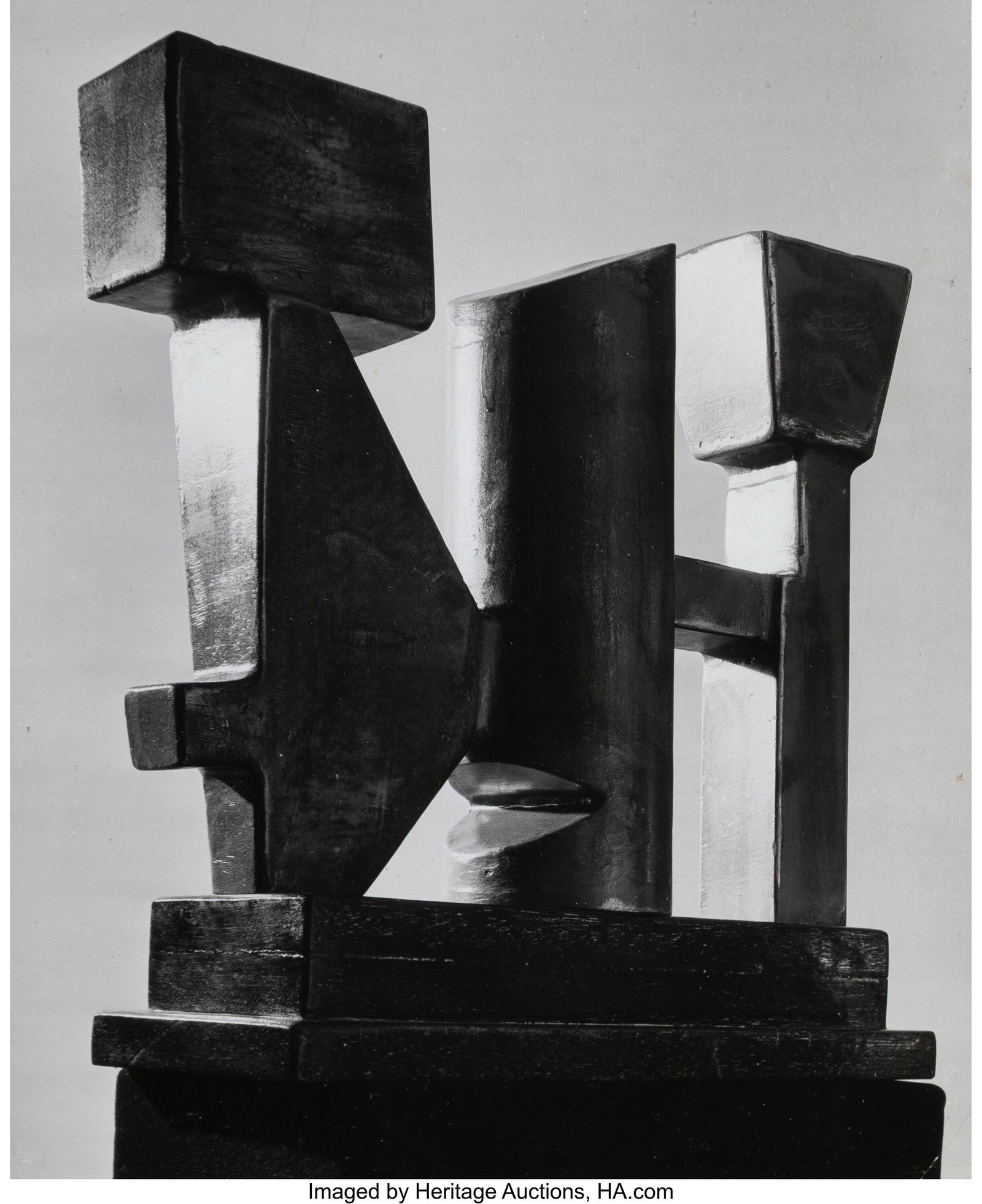 Andreas Feininger (French/American, 1906-1999) D: Andreas Feininger (French/American, 1906-1999) David Smith's "Growing Forms" (1939) and "Unity of Three Forms" (1937) Gelatin silver print, printed later