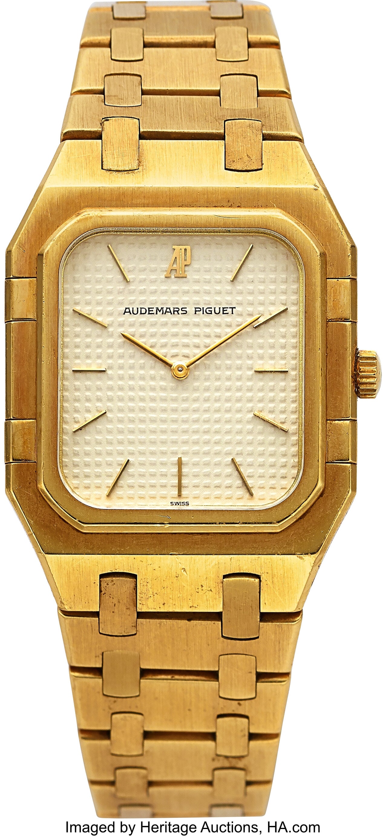 Audemars Piguet Royal Oak Square 18k Yellow Gold: Audemars Piguet Royal Oak Square 18k Yellow Gold Wristwatch, Ref. B70005 Case: 28 mm, 18k yellow gold, three body, 6 screw case back Dial: cream