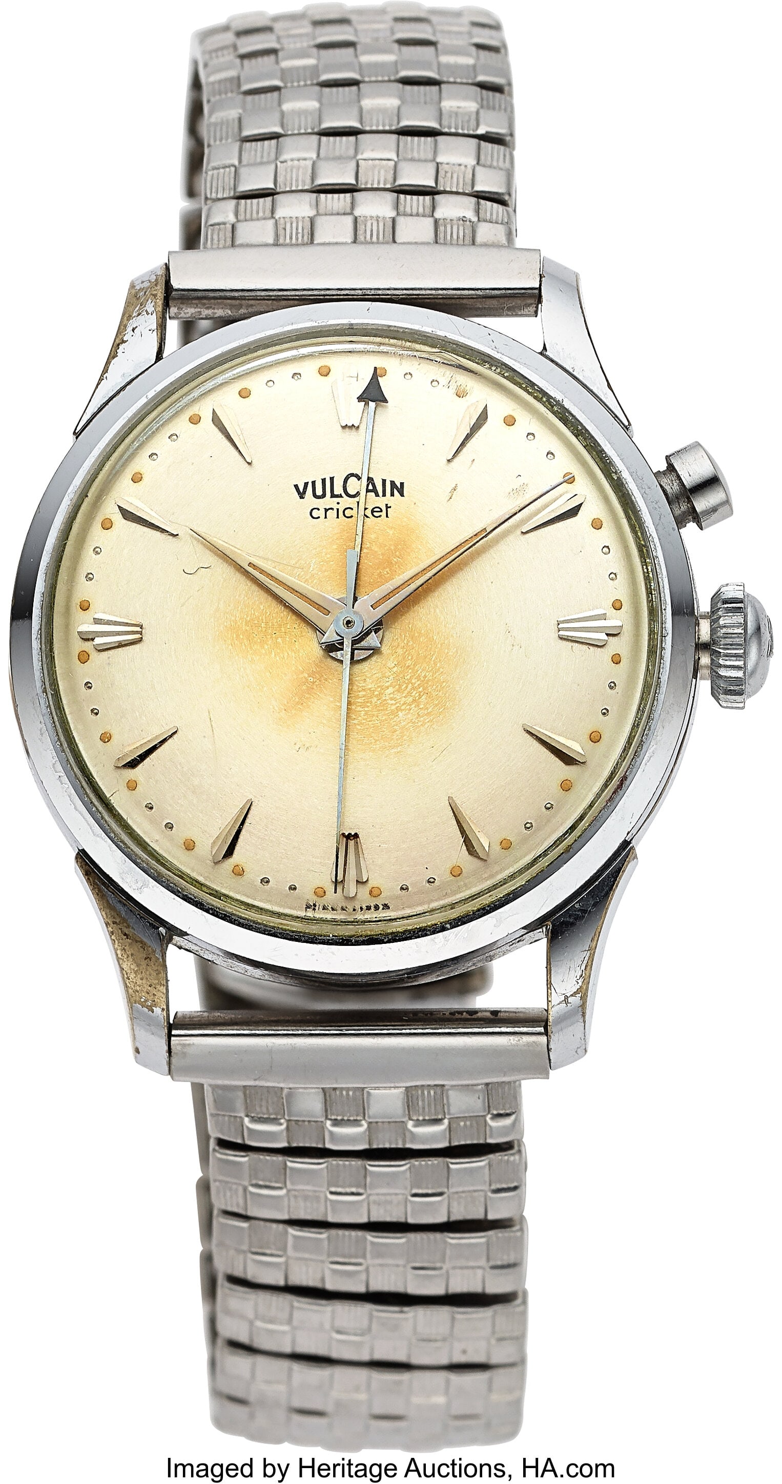 Vulcain Steel Vintage Cricket Case: 33 mm, stai: Vulcain Steel Vintage Cricket Case: 33 mm, stainless steel, three body, snap-on case back, push-pull crown, antimagnetic casing Dial: silvered dial with