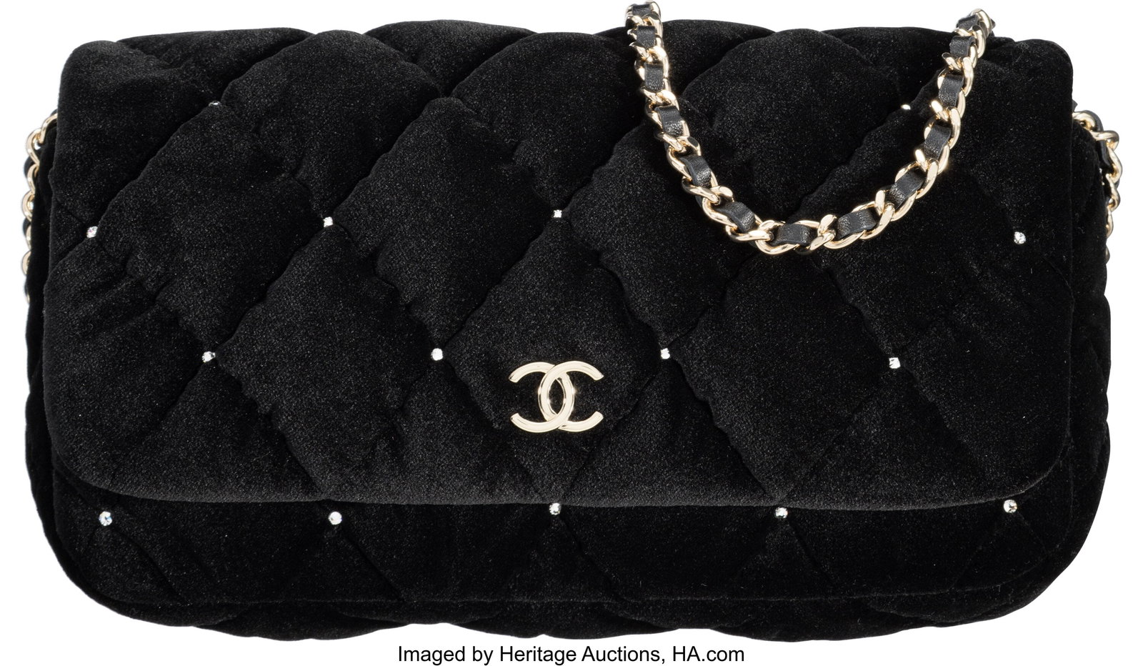 Chanel Black Quilted Velvet Crystal Flap Bag wit: Chanel Black Quilted Velvet Crystal Flap Bag with Champagne Gold Hardware Fall/Winter 2024 Condition: 1 8.5" Width x 4.5" Height x 1.5" Depth This bag is done in Black Q