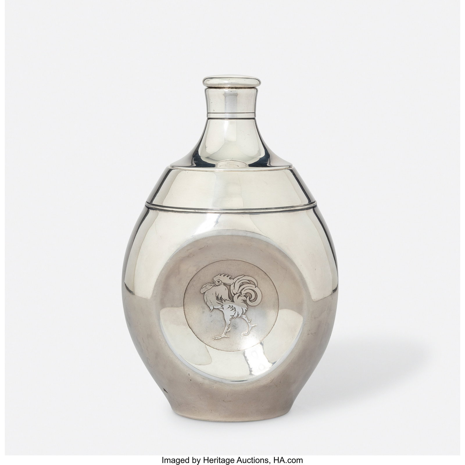 Meriden Silver Plate Co. Pinch Bottle-Form Cockt: Meriden Silver Plate Co. Pinch Bottle-Form Cocktail Shaker, circa 1927 Silver-plated metal 8-1/2 x 5-1/4 x 5 inches (21.6 x 13.3 x 12.7 cm) Impresse