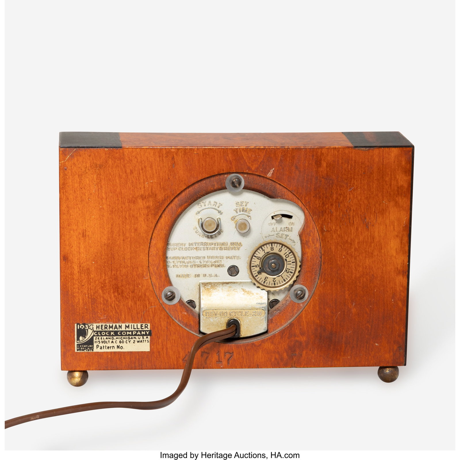 Attributed to Gilbert Rohde Table Clock, Model 4 - 3