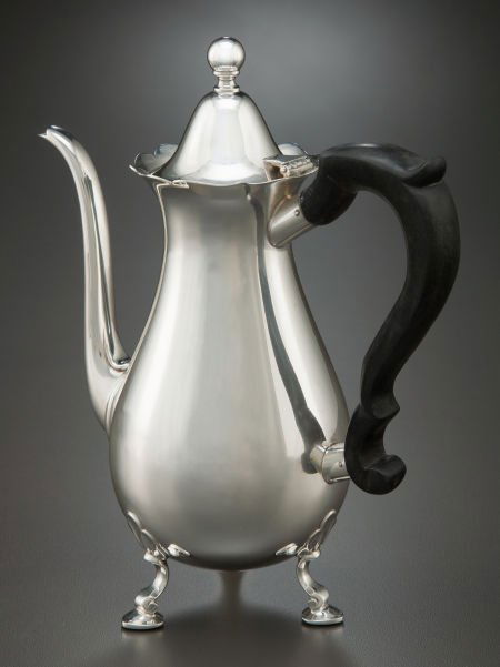 A TIFFANY & CO. SILVER COFFEE POT Tiffany & Co.,: A TIFFANY & CO. SILVER COFFEE POTTiffany & Co., New York, New York, circa 1950-1963Mar
