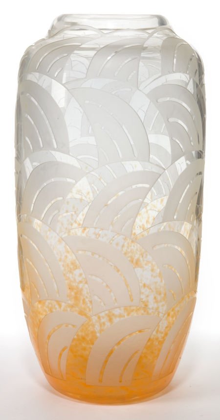 A SCHNEIDER LE VERRE FRANCAIS GLASS ARCS VASE C: A SCHNEIDER LE VERRE FRANCAIS GLASS ARCS VASE C