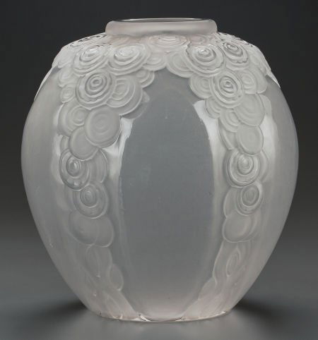 AN ANDRÉ HUNEBELLE GLASS VASE Andre Hunebelle,: AN ANDRÉ HUNEBELLE GLASS VASE Andre Hunebelle, Paris, France, circa 1930Marks: