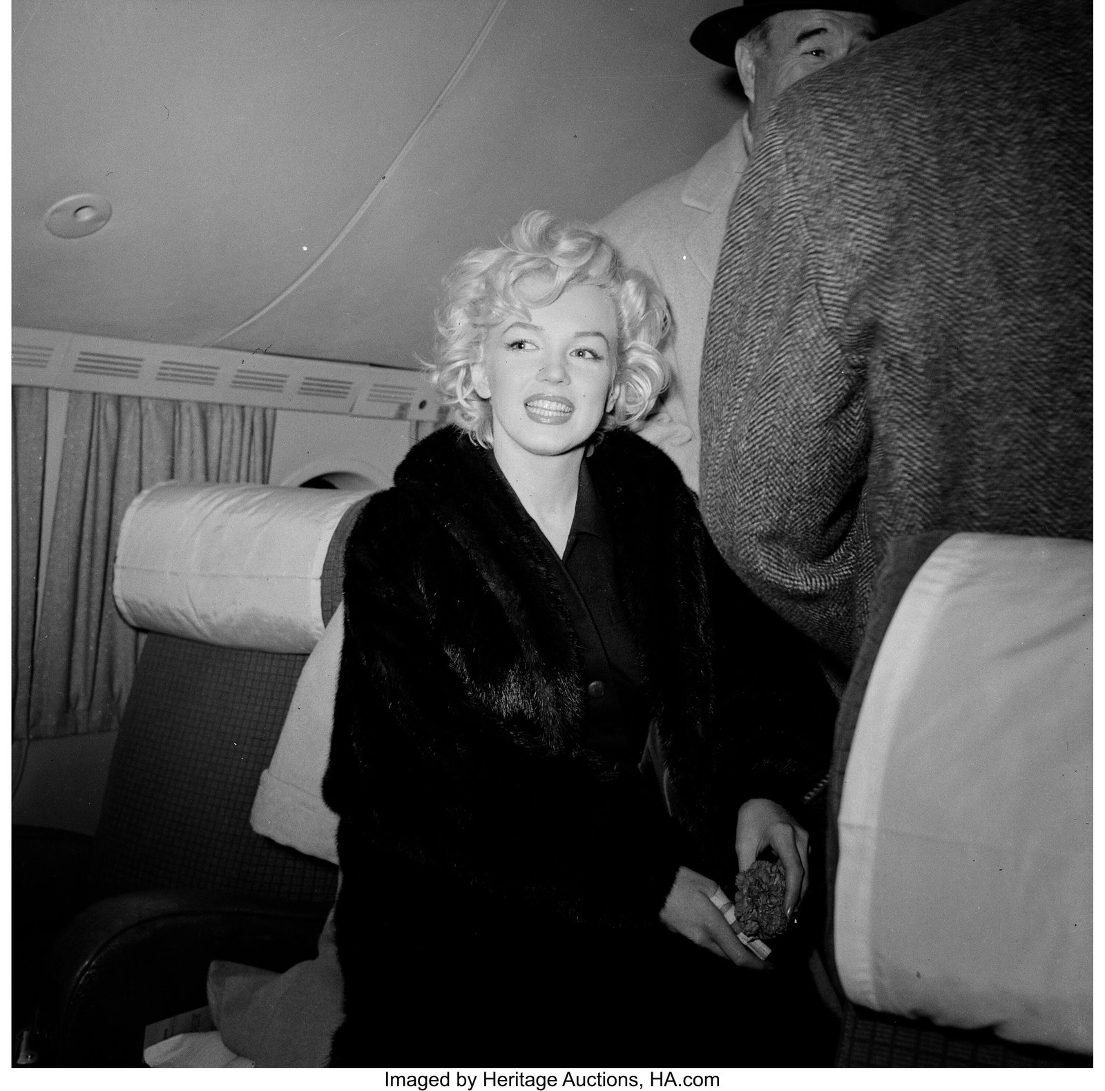 Marilyn Monroe and Joe DiMaggio, Pan Am Flight,  (1 of 6)