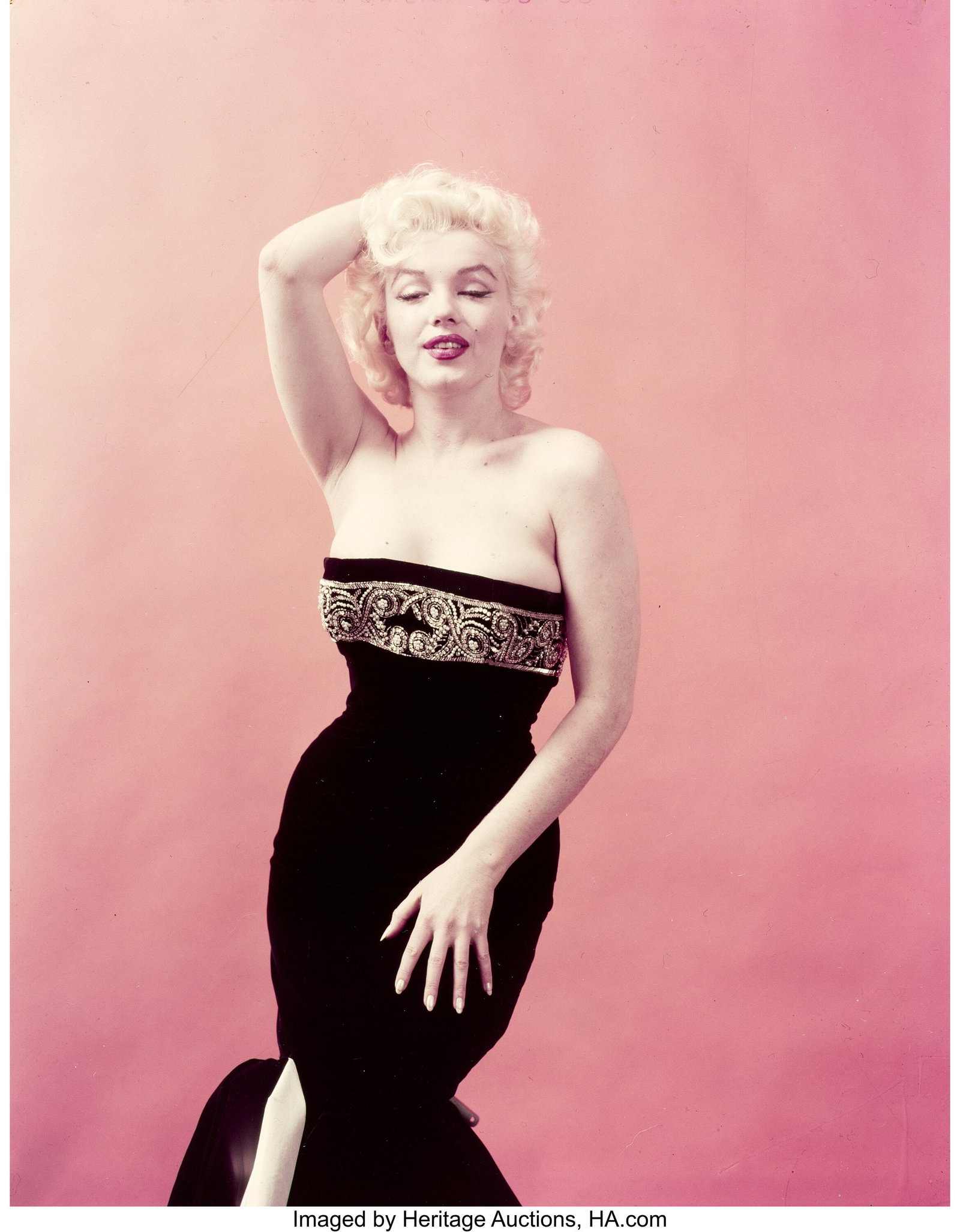Marilyn Monroe for "Pekingese Dogs" Sitting, by : Marilyn Monroe for "Pekingese Dogs" Sitting, by Milton H. Greene at his Studio, 480 Lexington Avenue, New York City, March 28, 1955, Original 8" x 10"