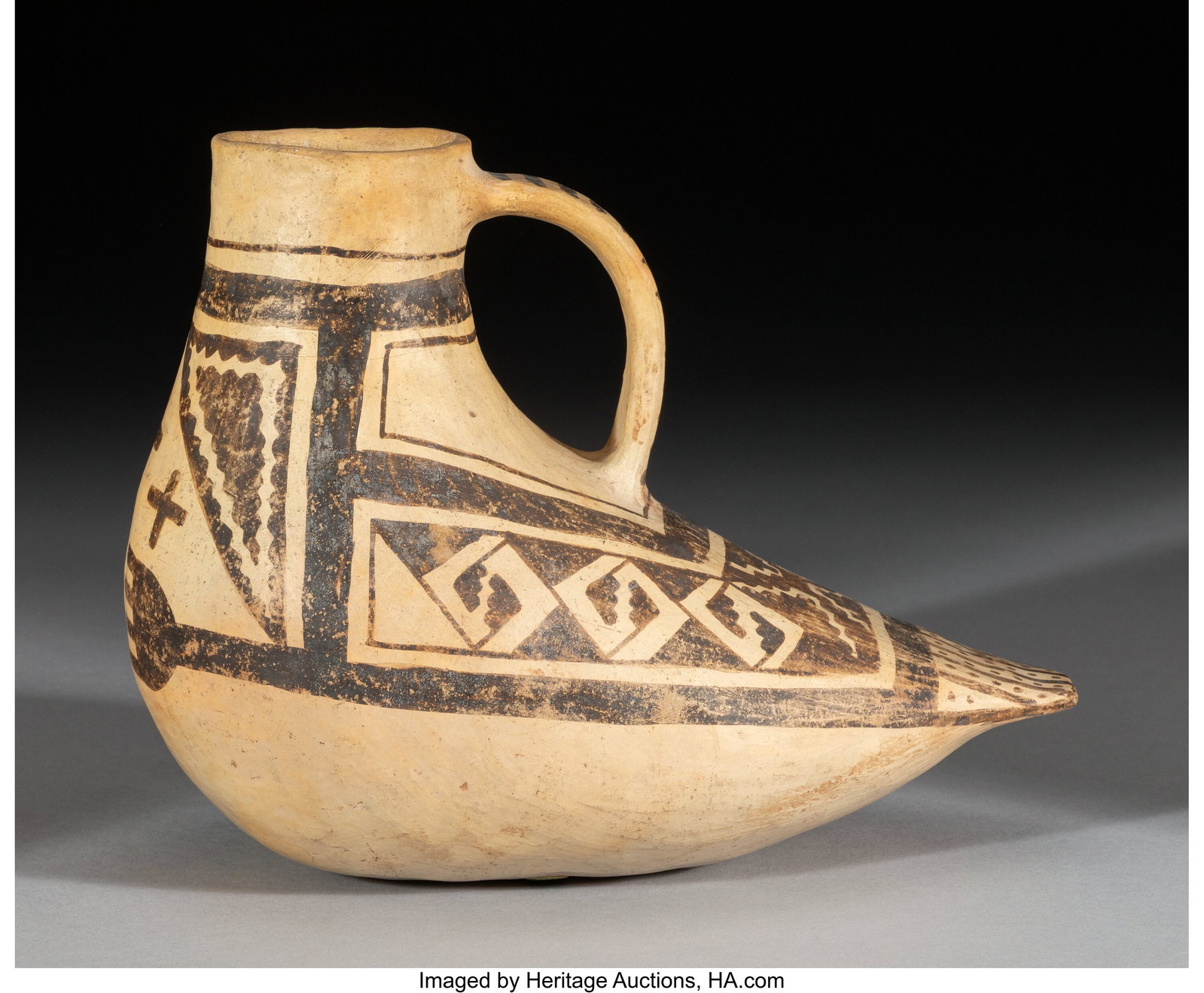 A Jeddito Yellowware Duck c. 1250 - 1400 AD c (1 of 4)