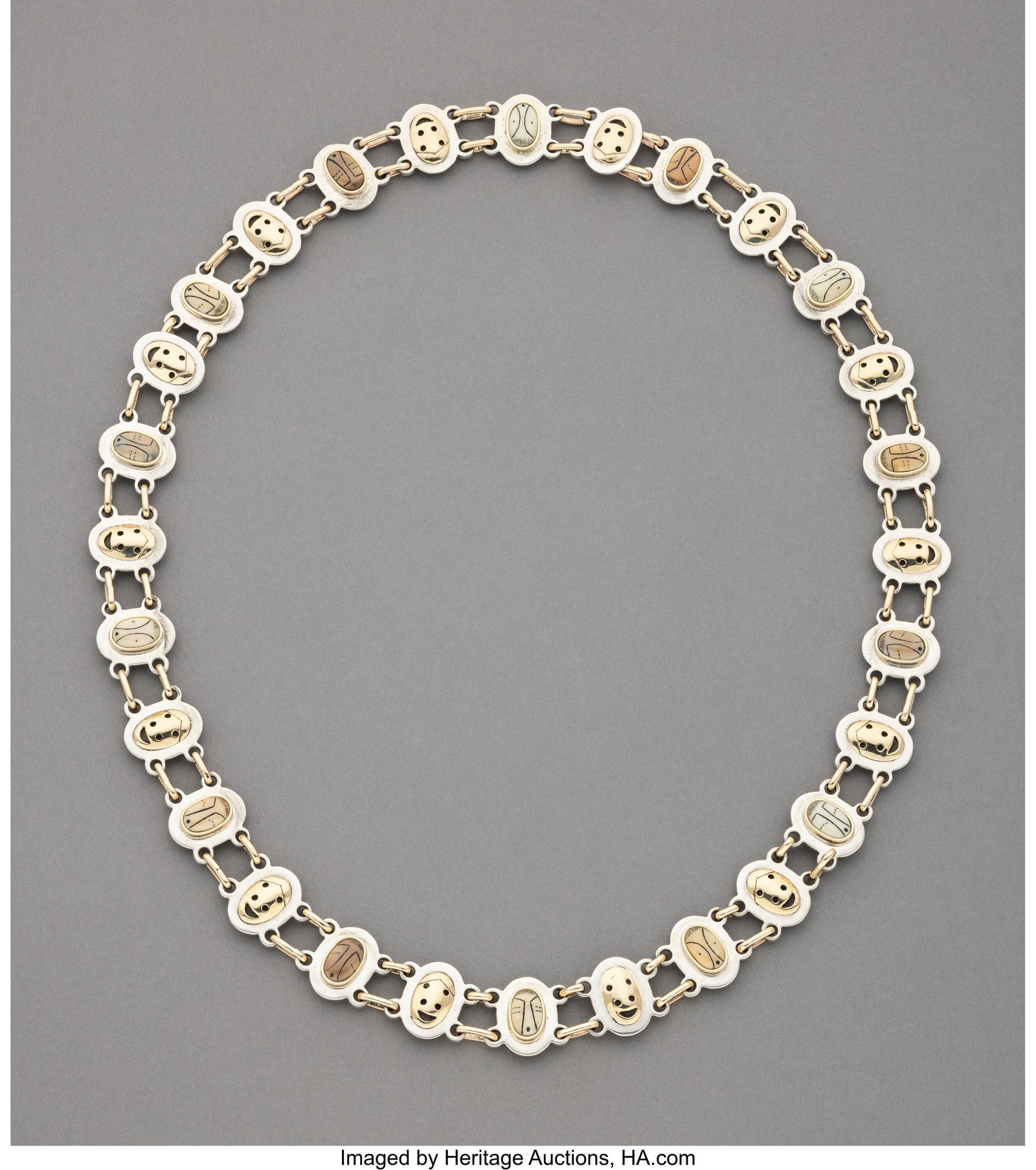 An Alaskan Eskimo Necklace Denise Wallace (Chu (1 of 2)