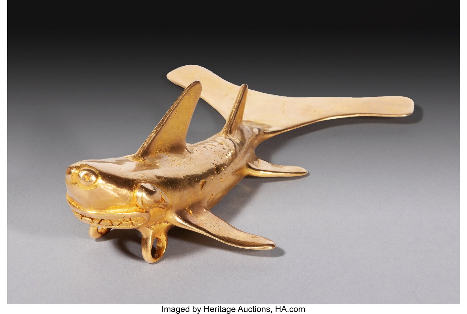A Veraguas Gold Shark Pendant Panama, c. 700– (1 of 4)
